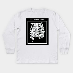 Cat Person X-Ray Funny and Cute Halloween Costume or gift for Cat Lovers, Veterinarians, Nurses and Doctors Kids Long Sleeve T-Shirt